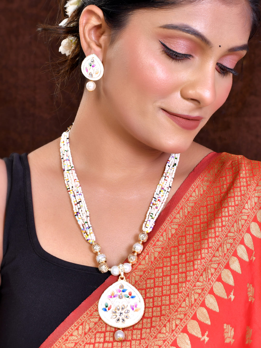 Women's White Pearl And Kundan Hand Painted Necklace With Earrings Jewellery Set