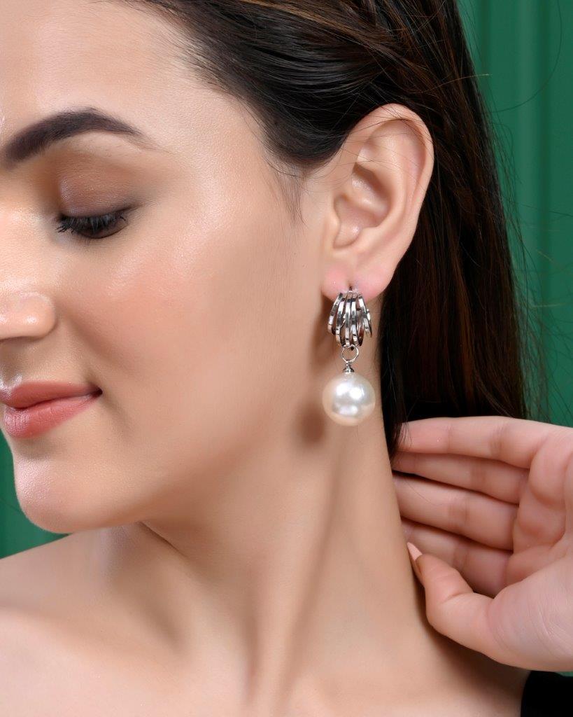 Women's Set Of 2 Korean Drop Earrings - Gold Plated With Black Pearl And Silver Plated With White Pearl Earrings