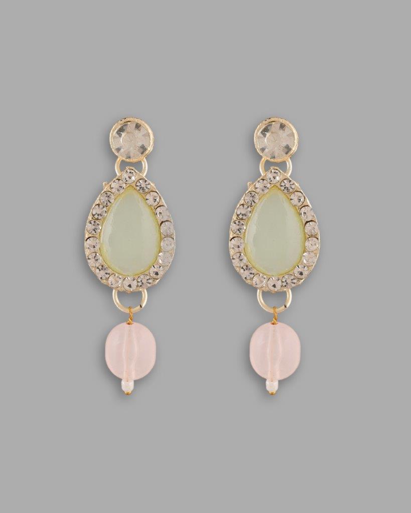 Women's Gold Plated Nude Pink And Mint Green Stone Studded Jewellery Set With Maang Tikka