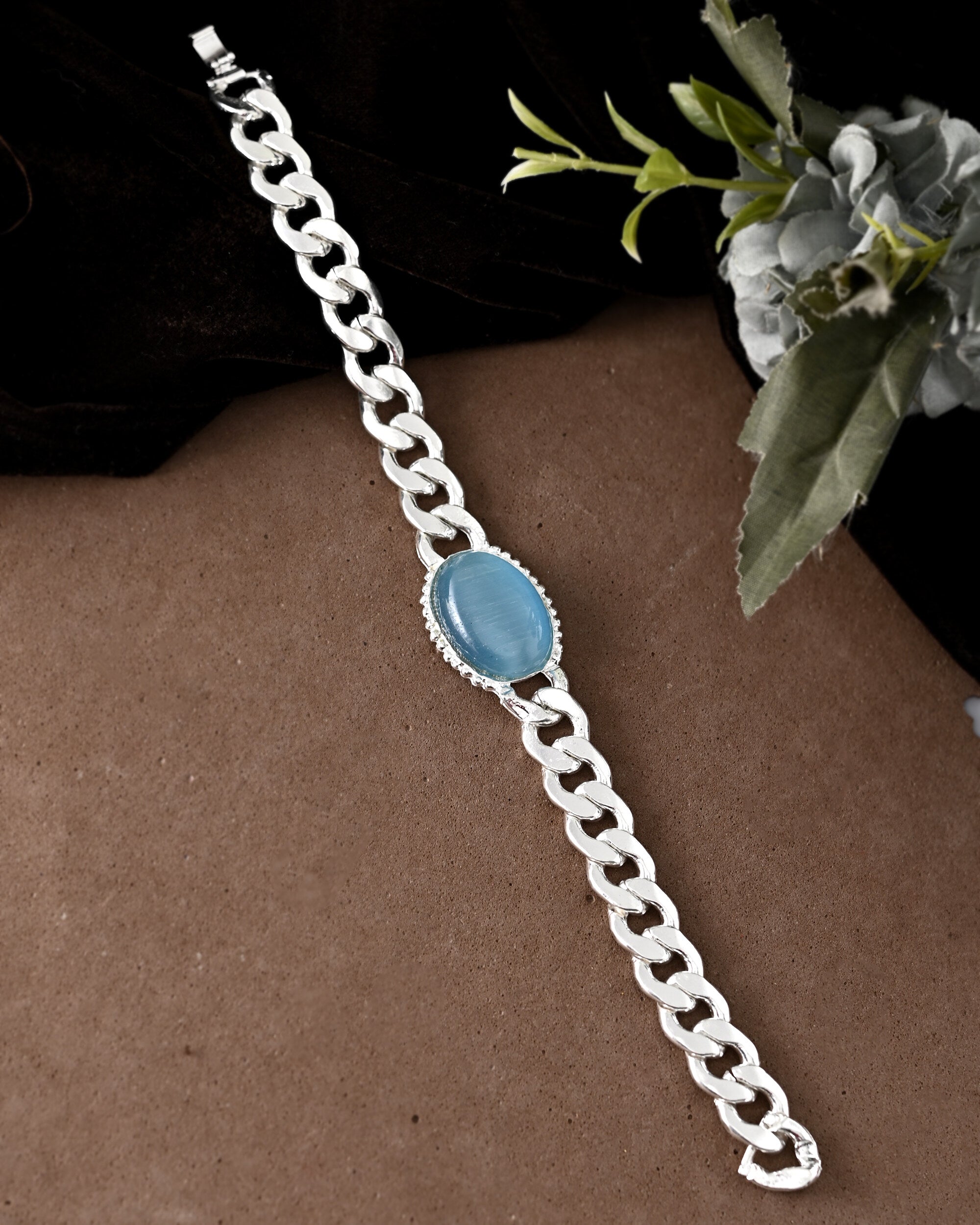 Color_Silver