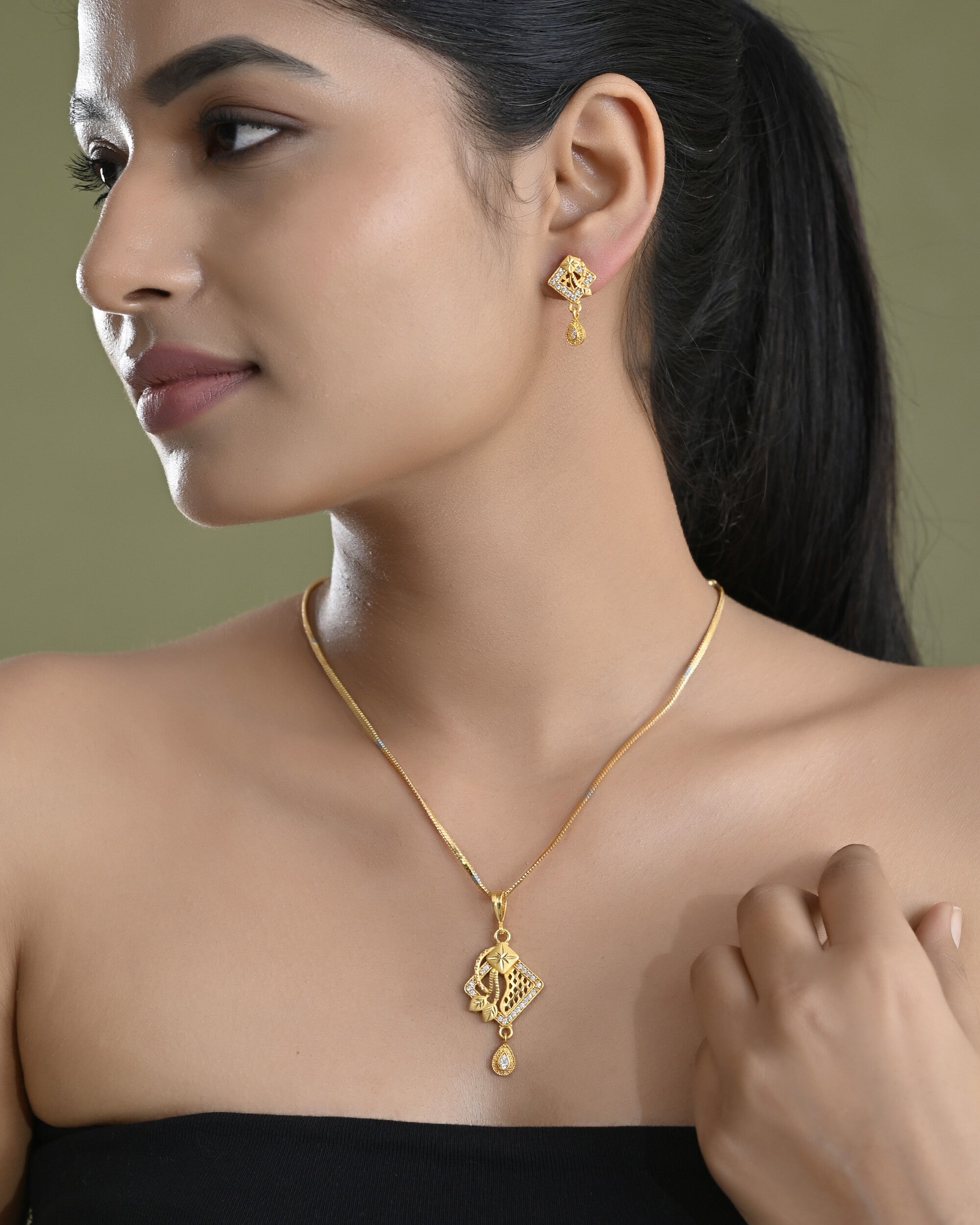 Color_Gold