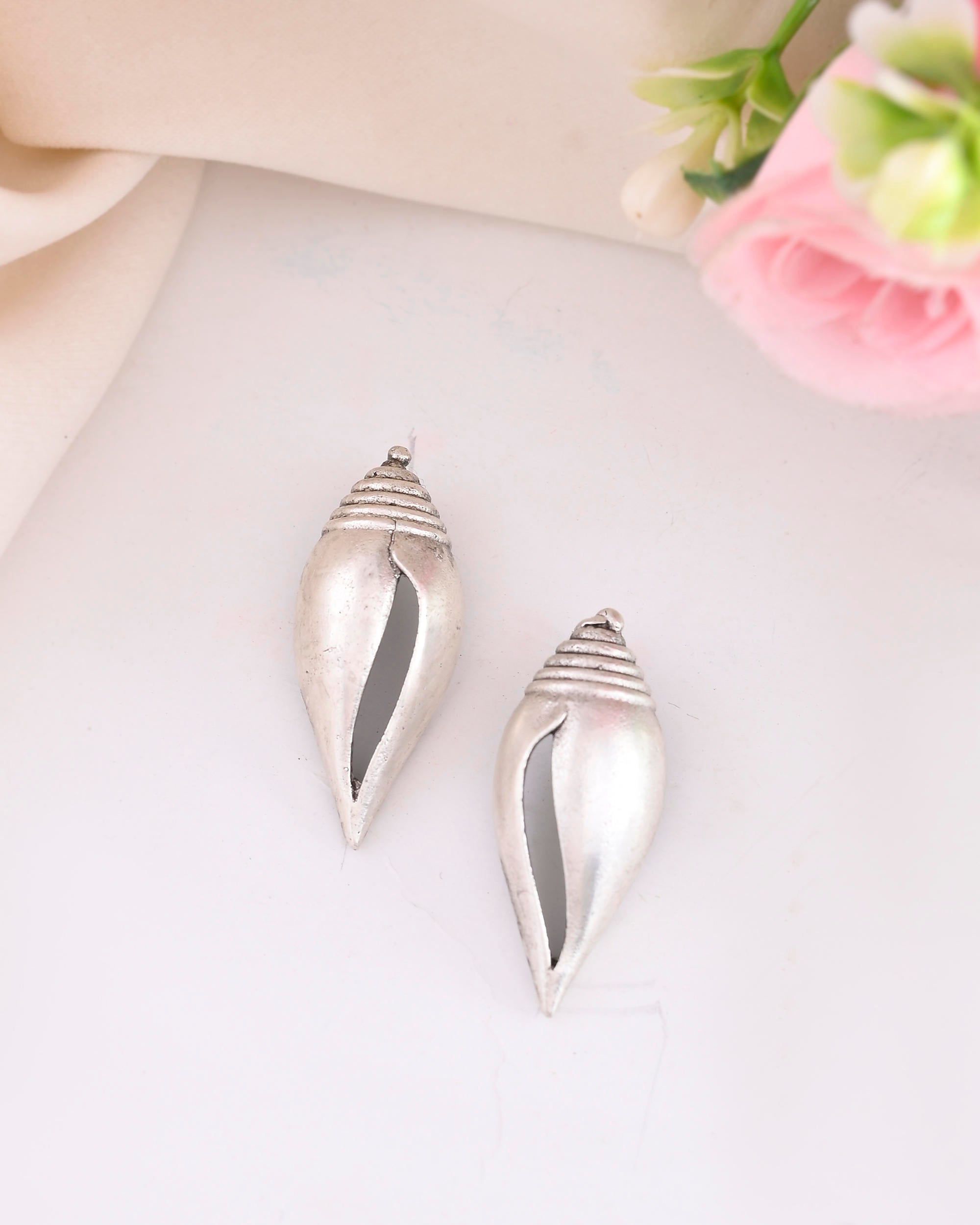 Color_Silver
