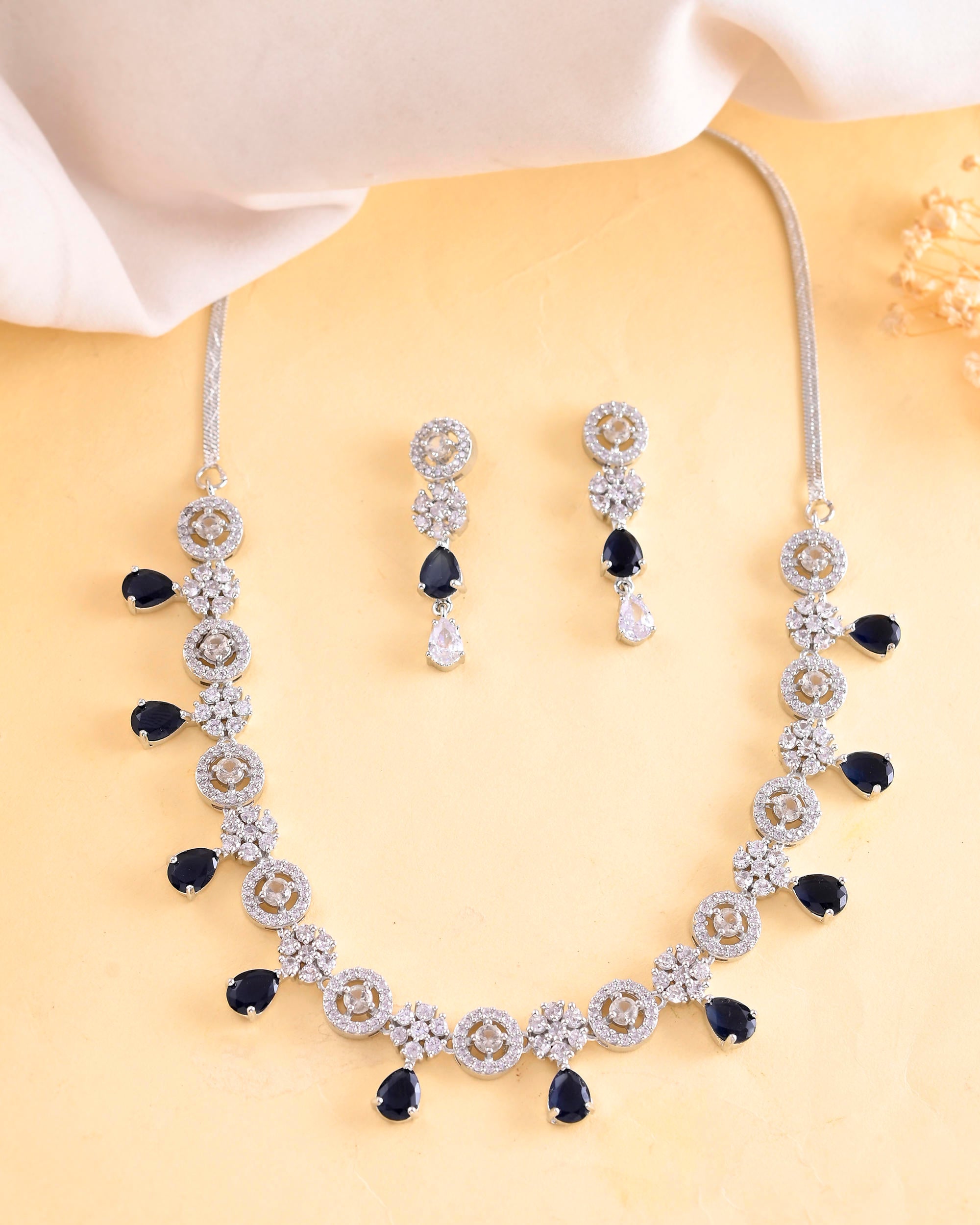 Color_Silver