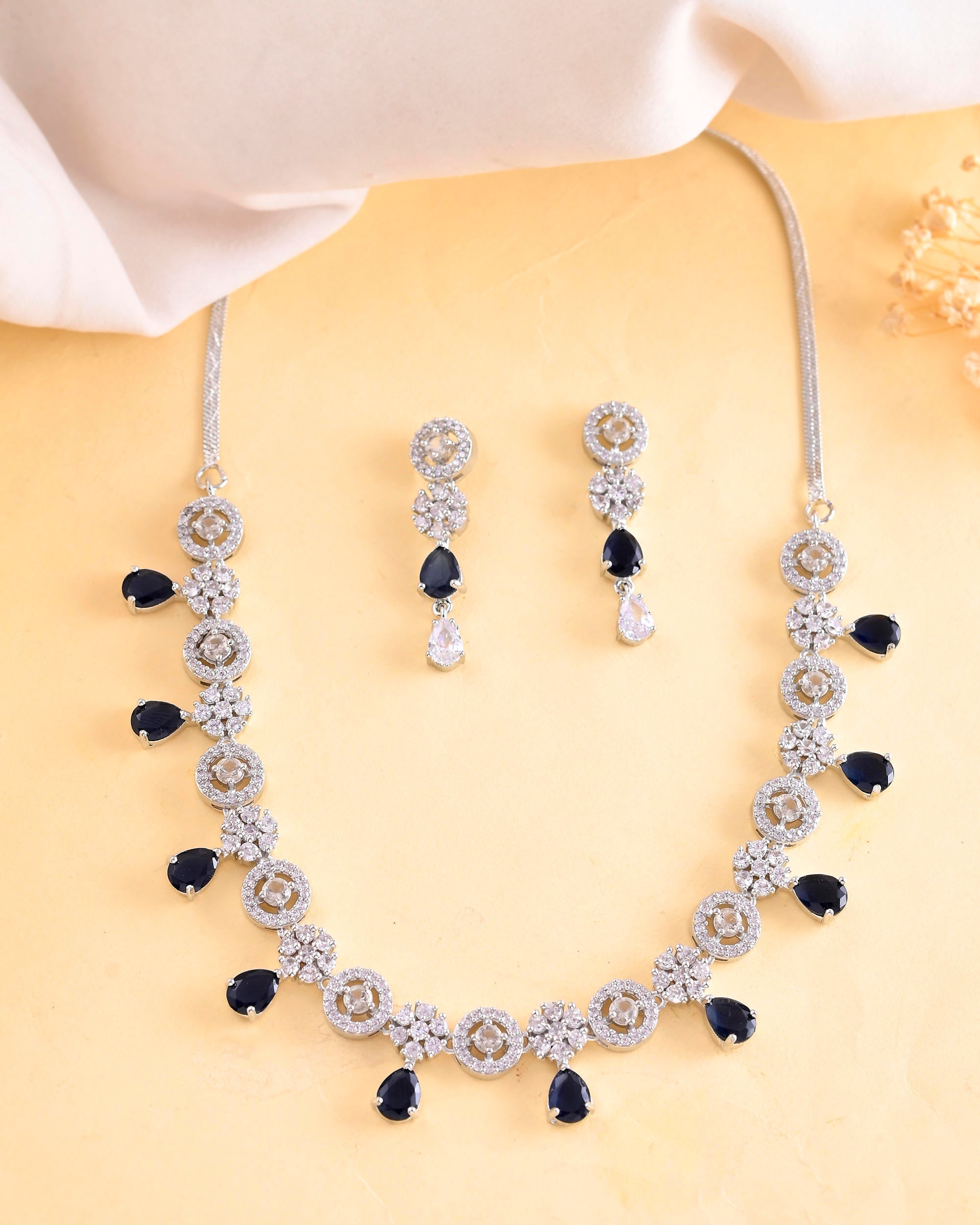 Color_Silver