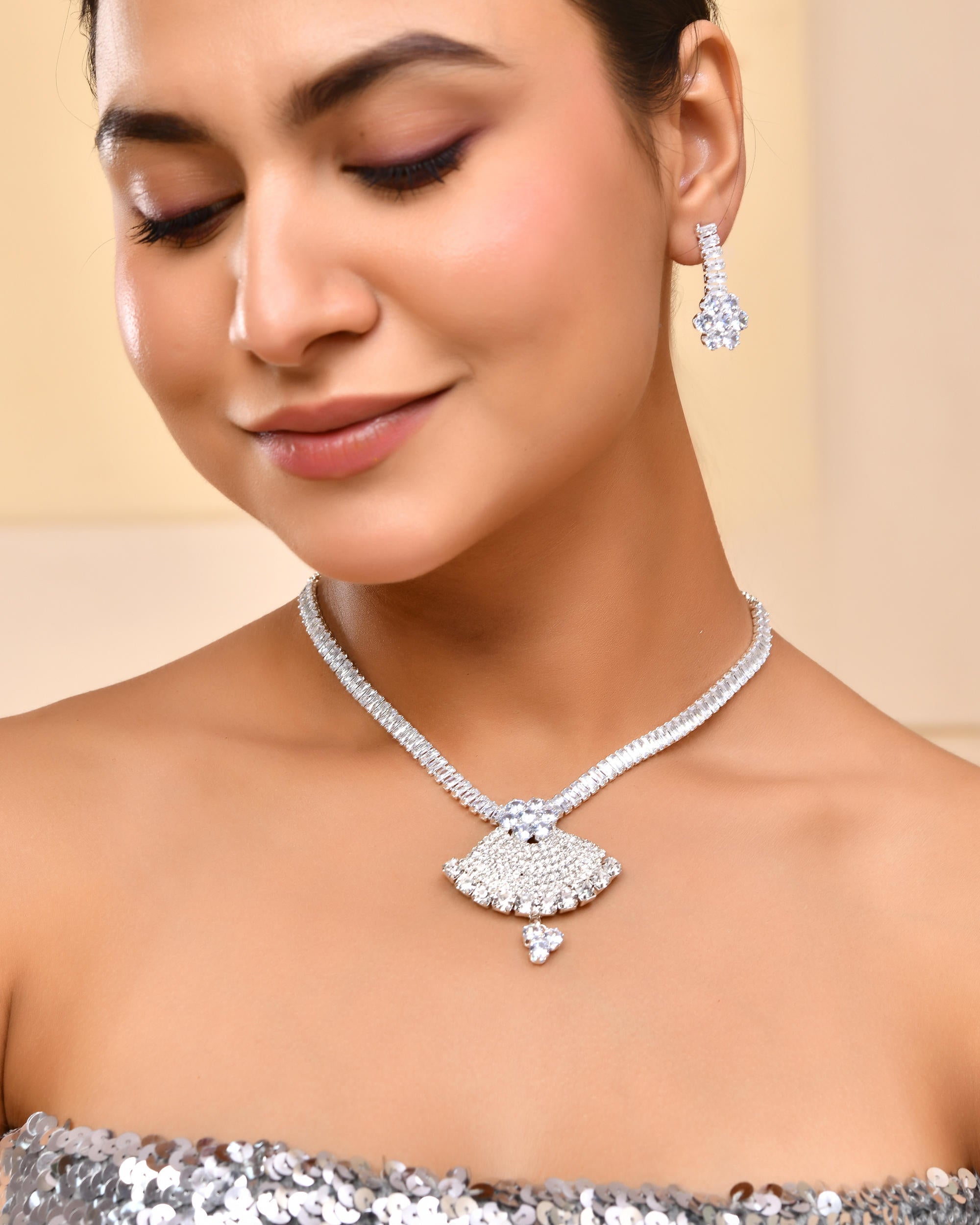 Color_Silver