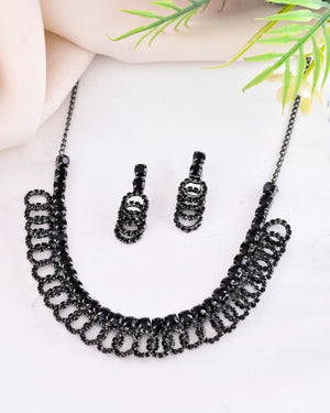 Color_Black