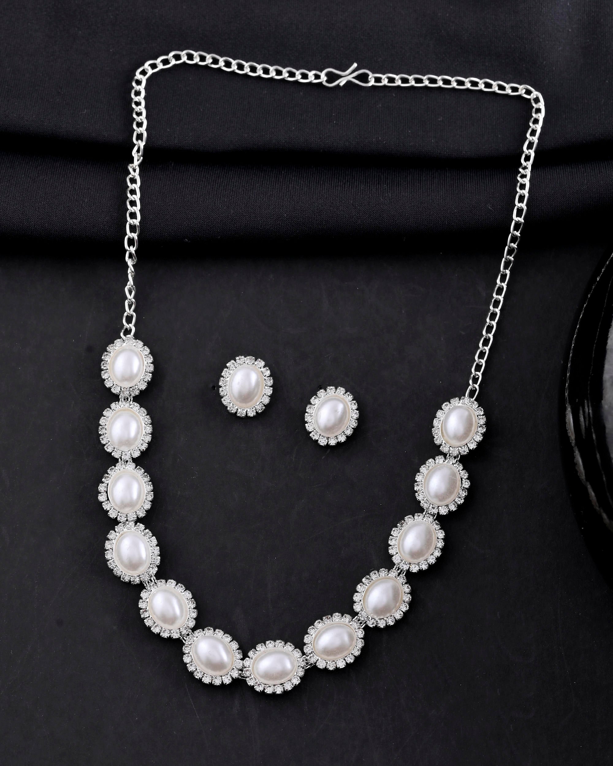 Color_Silver