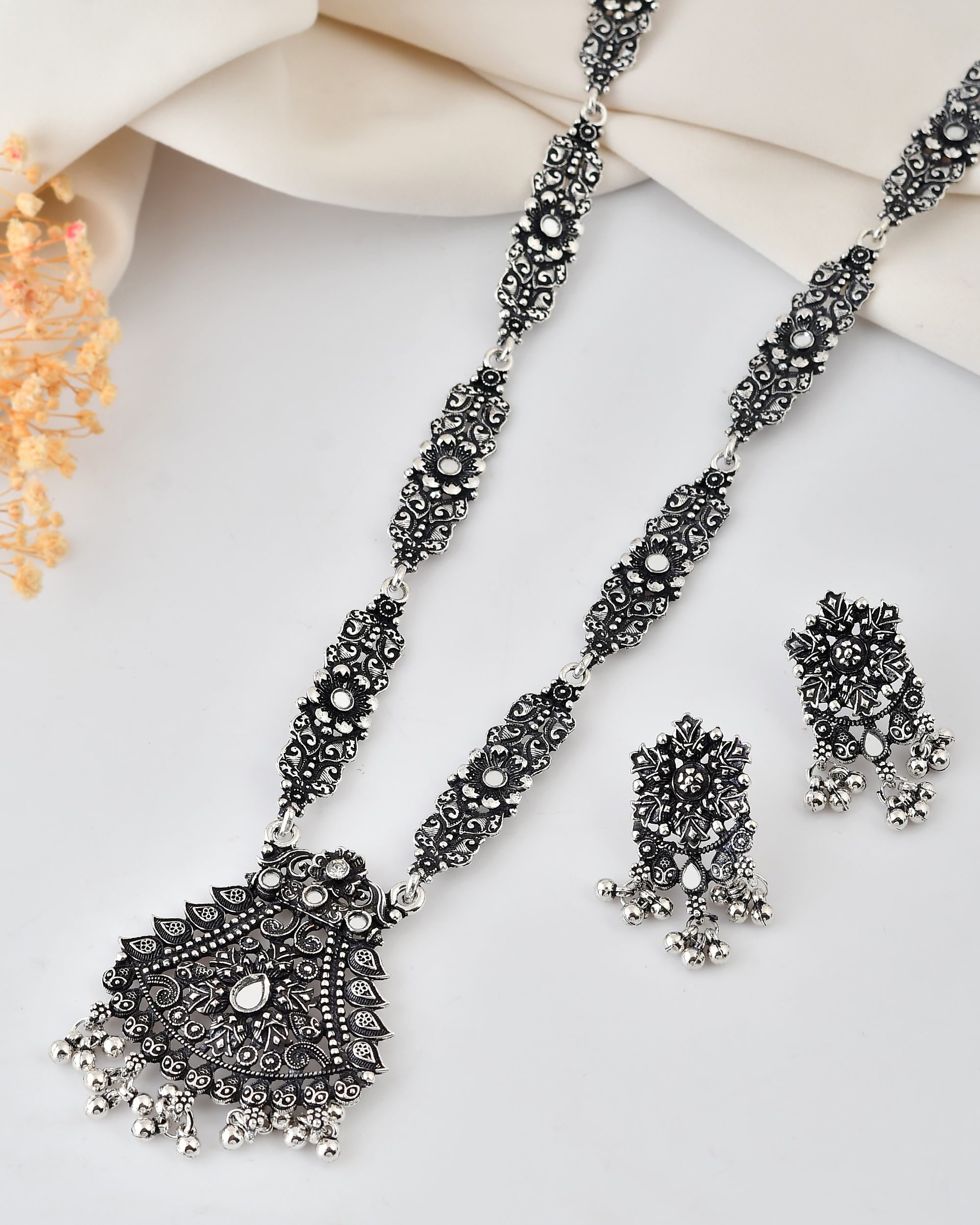 Color_Silver