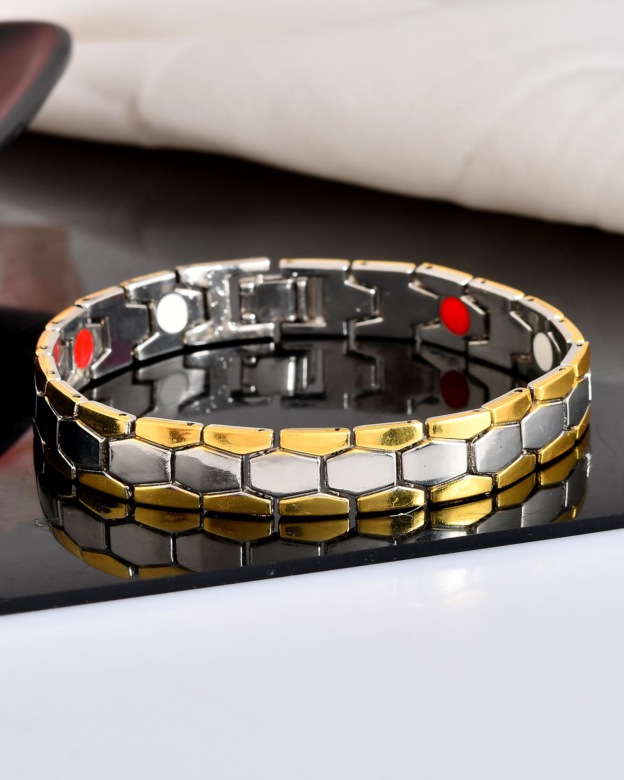 Color_Gold