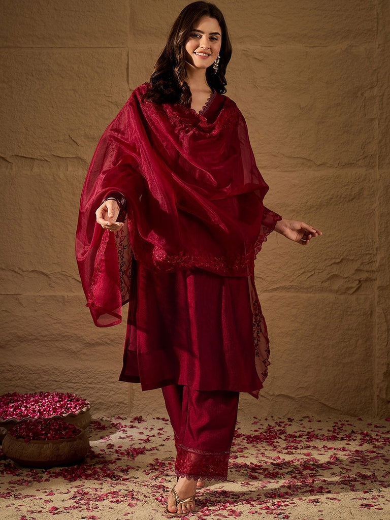 Color_Maroon