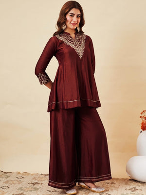 Color_Maroon