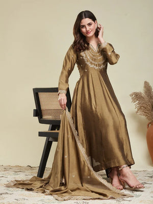 Color_Brown