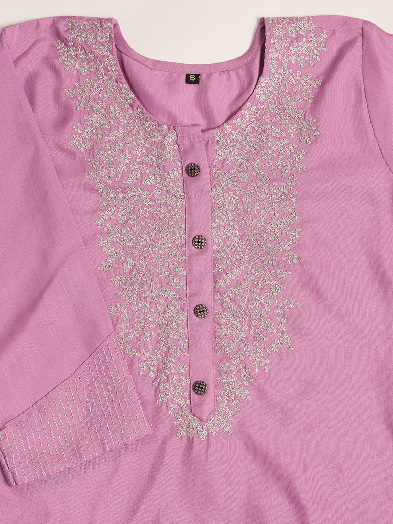 Women's Dusty Pink Cotton Blend Embroidered Kurta Set