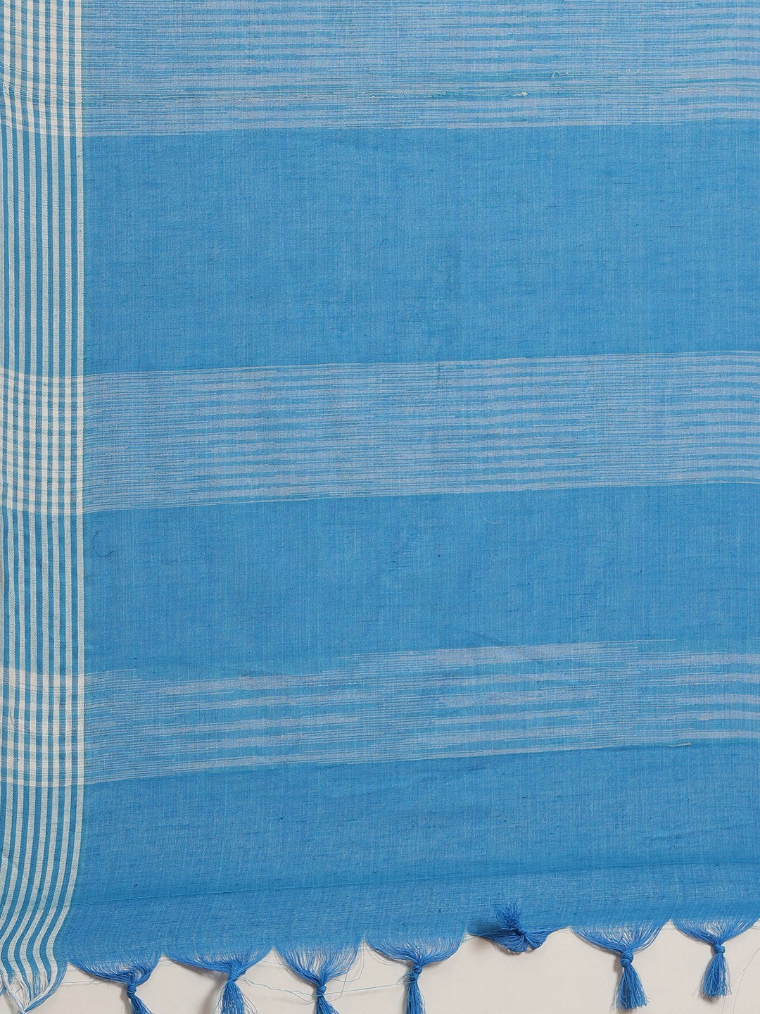 Women's Blue Cotton Silk Printed Saree - Ahika