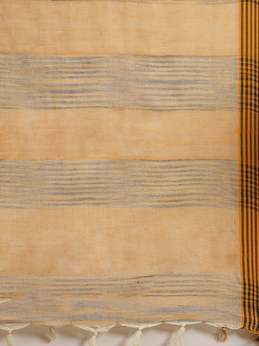 Women's Beige Cotton Silk Printed Saree - Ahika