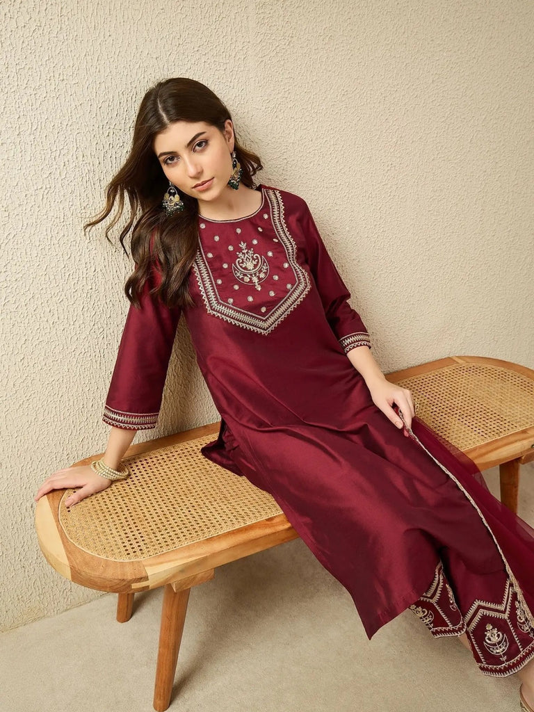Color_Maroon