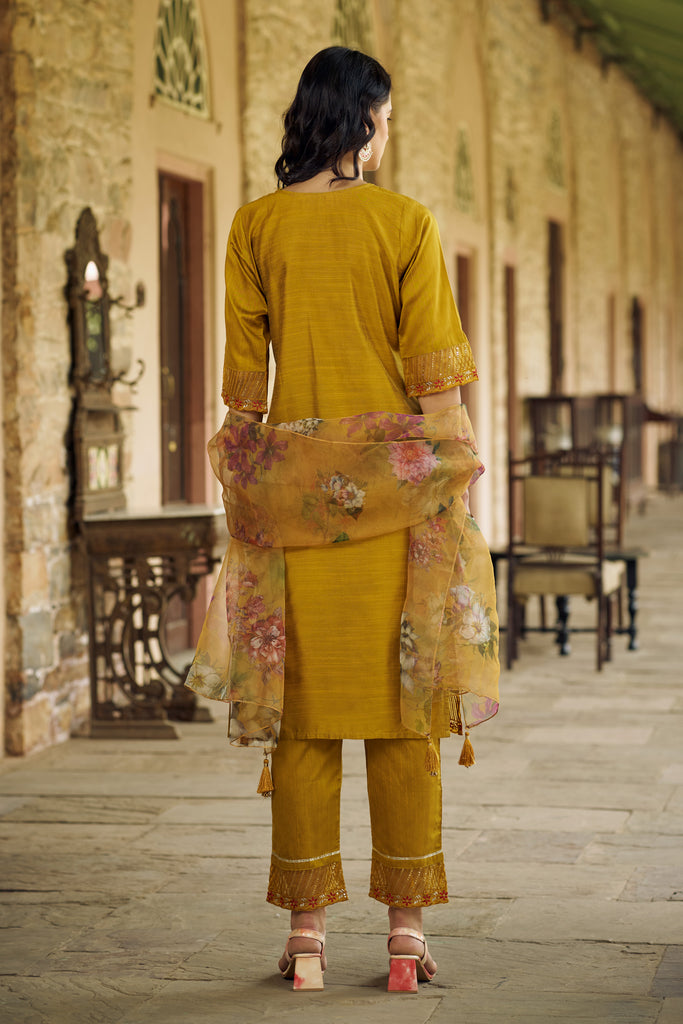 Color_Mustard