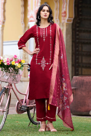 Color_Maroon