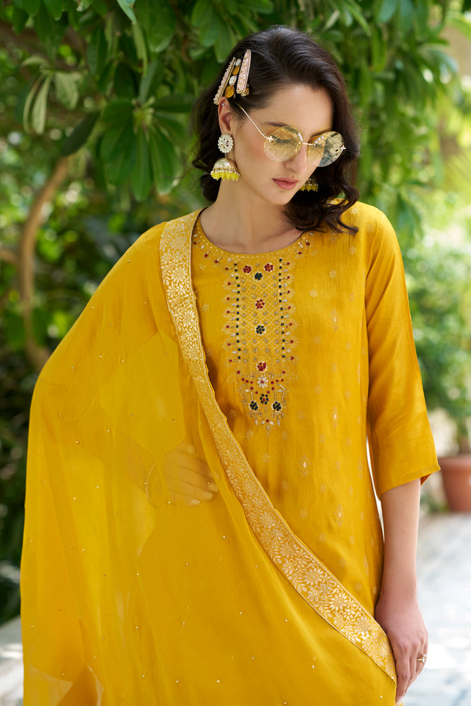 Color_Yellow