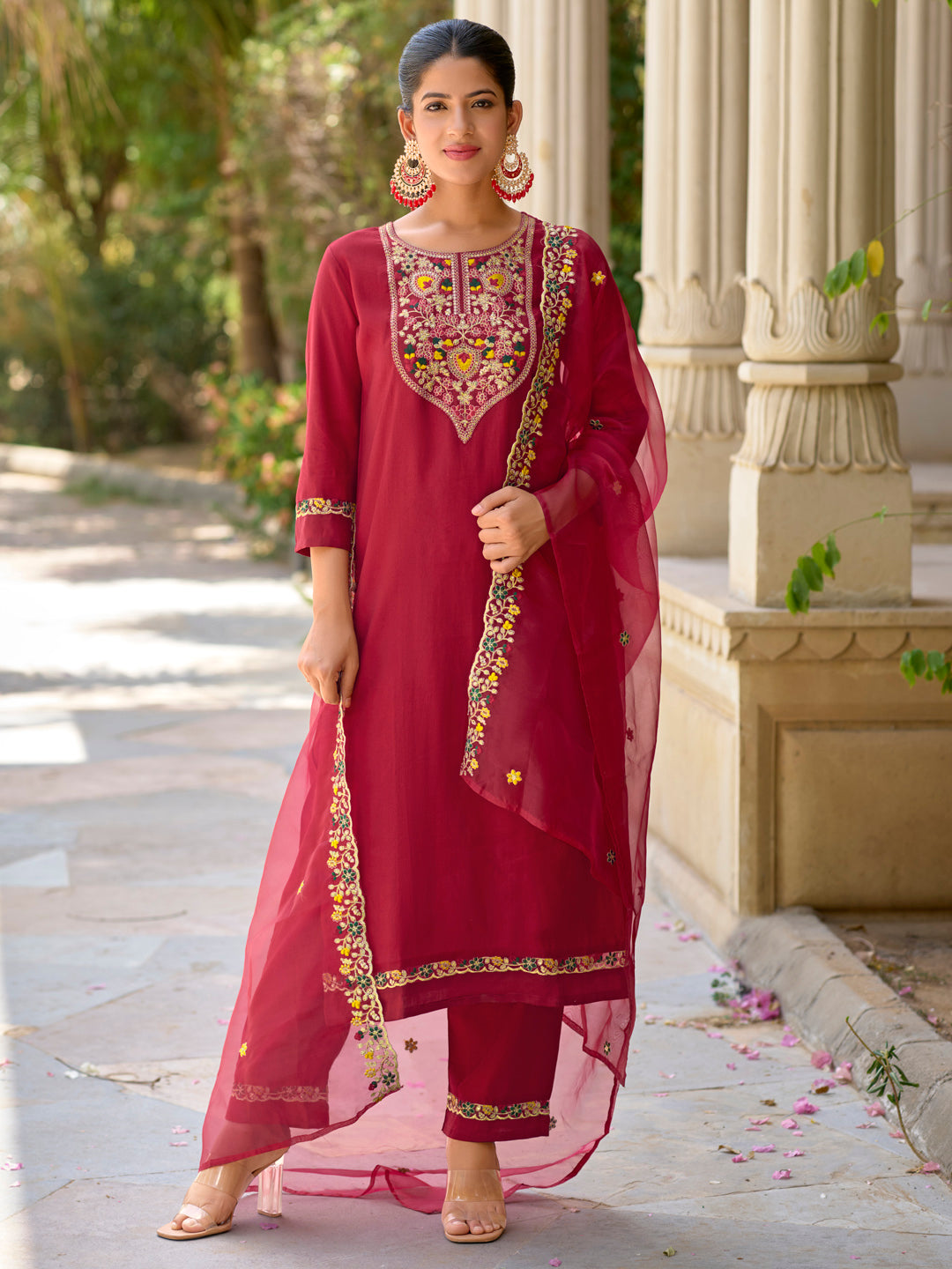 Color_Maroon