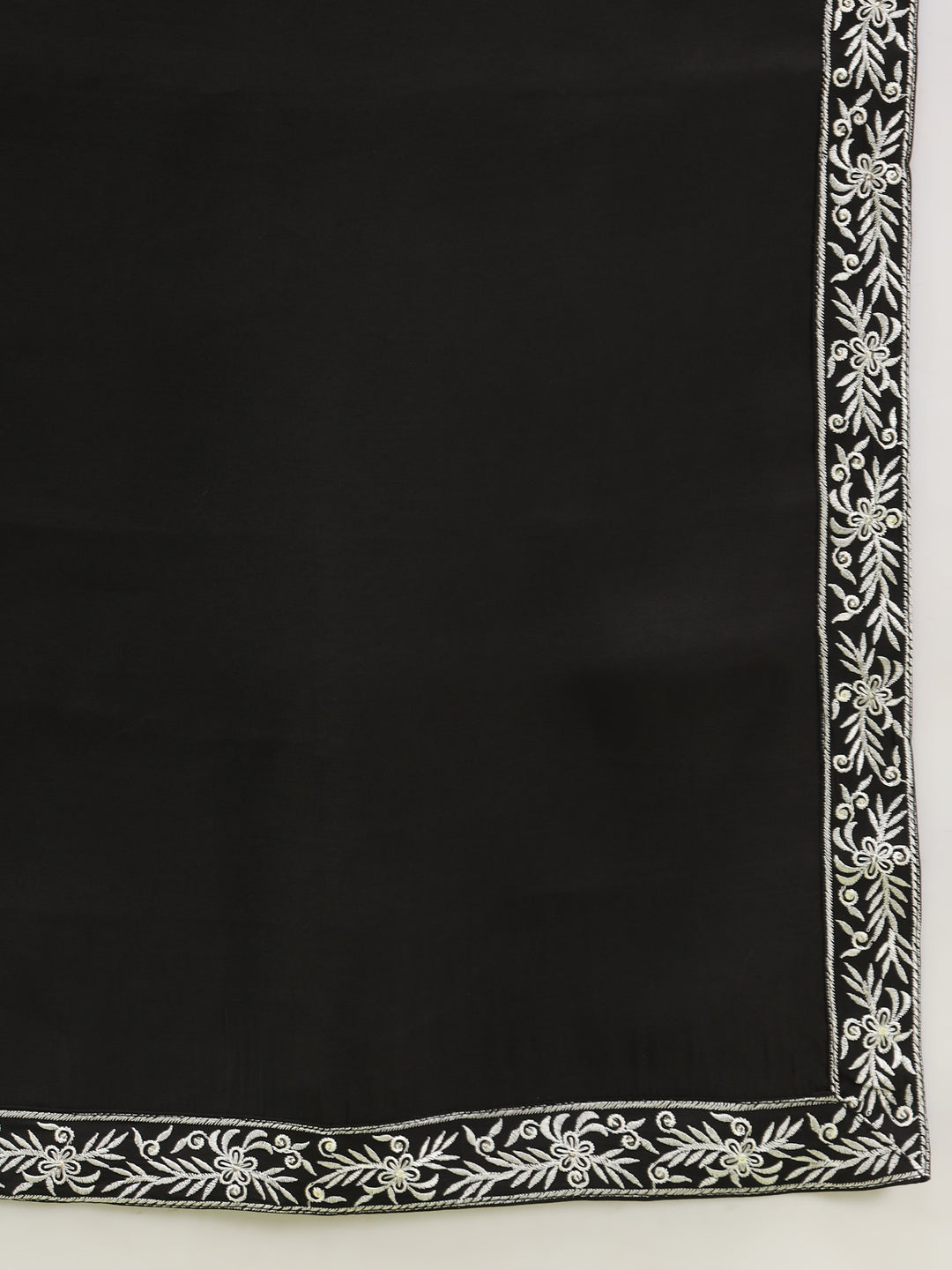 Color_Black