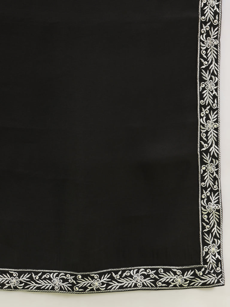 Color_Black
