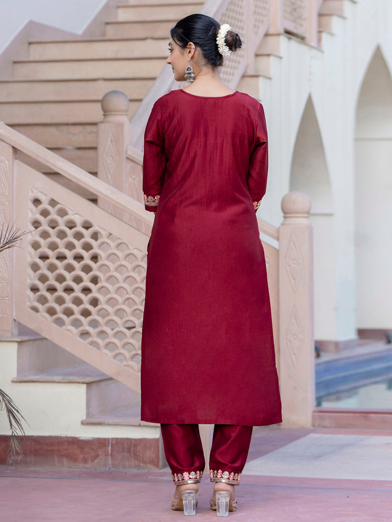 Color_Maroon