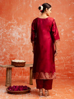 Color_Maroon