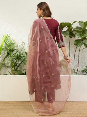 Color_Maroon