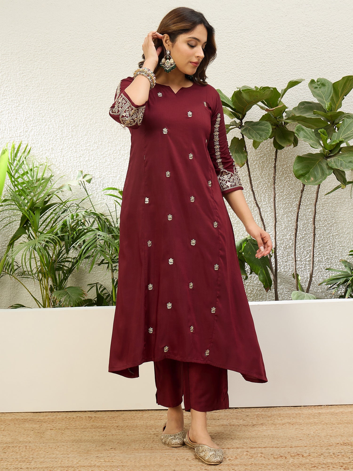 Color_Maroon