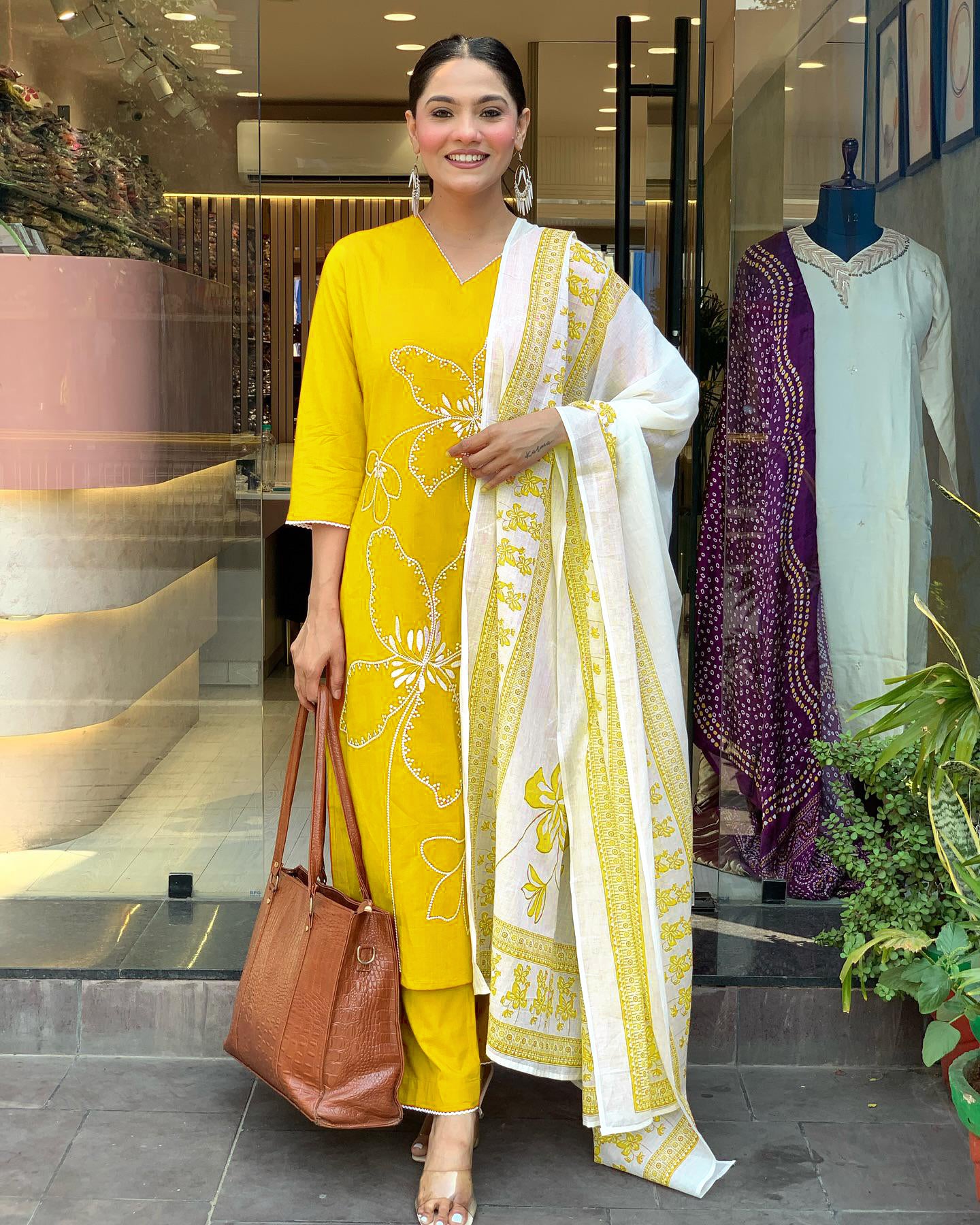 Color_Yellow