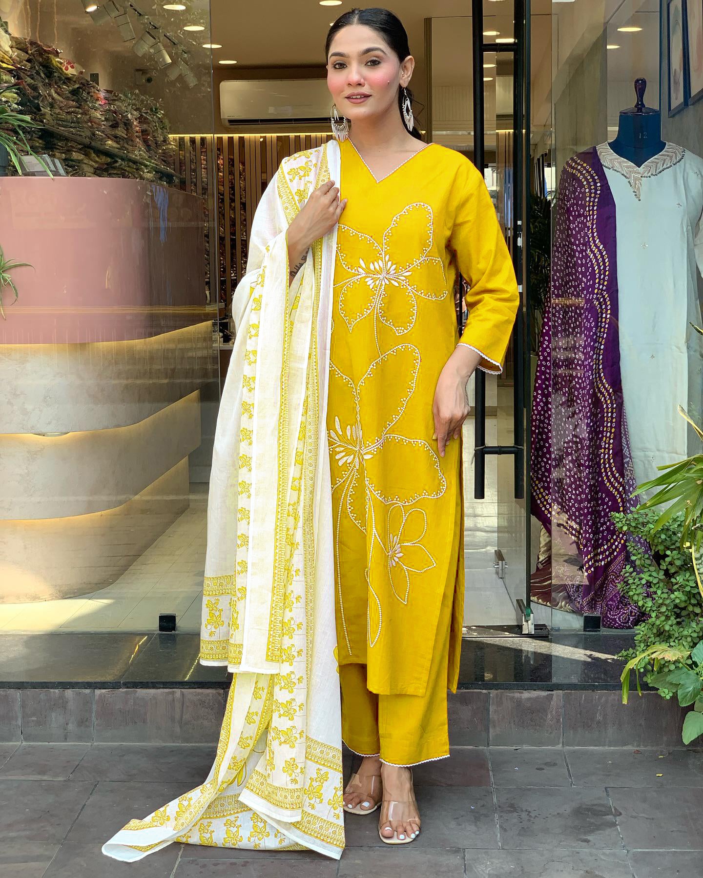Color_Yellow