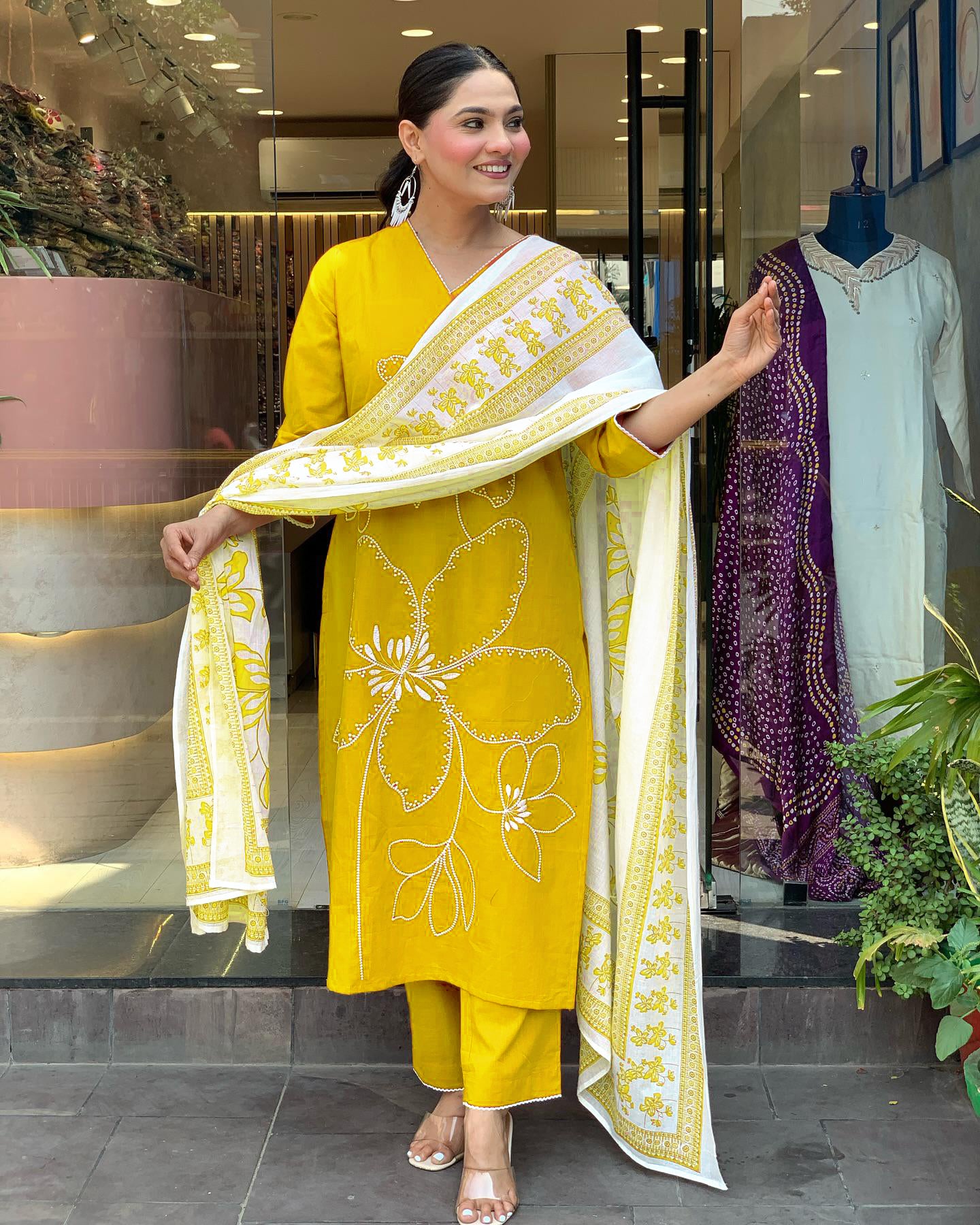 Color_Yellow
