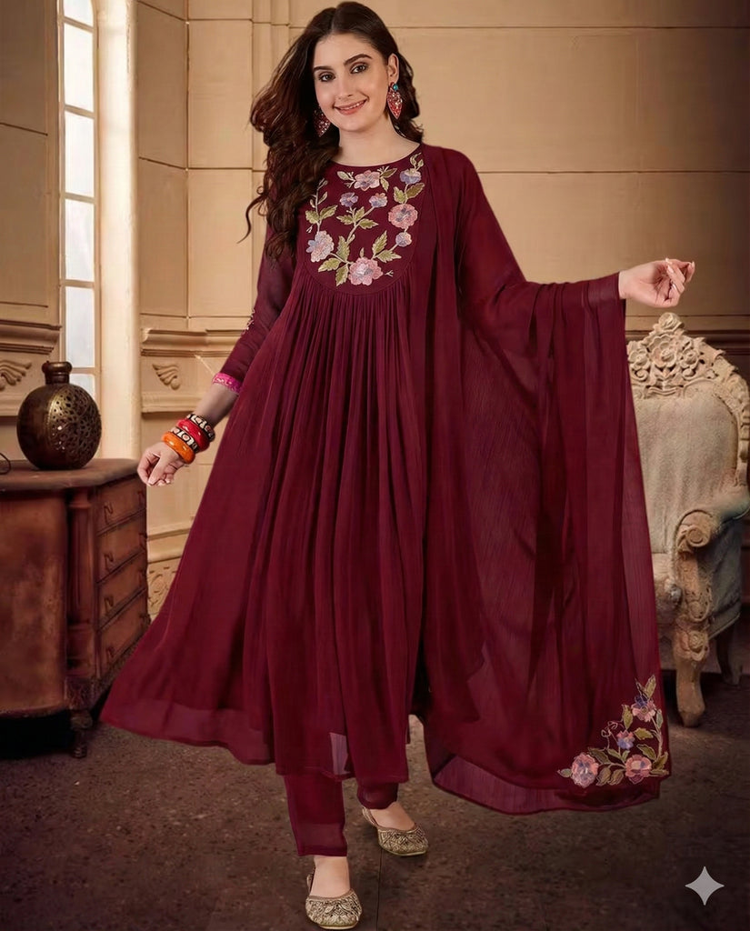 Women's Red Silk Blend Embroidered Kurta Set