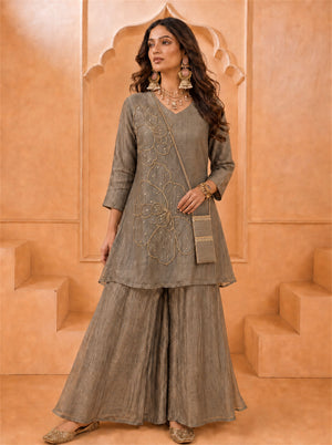 Color_Grey