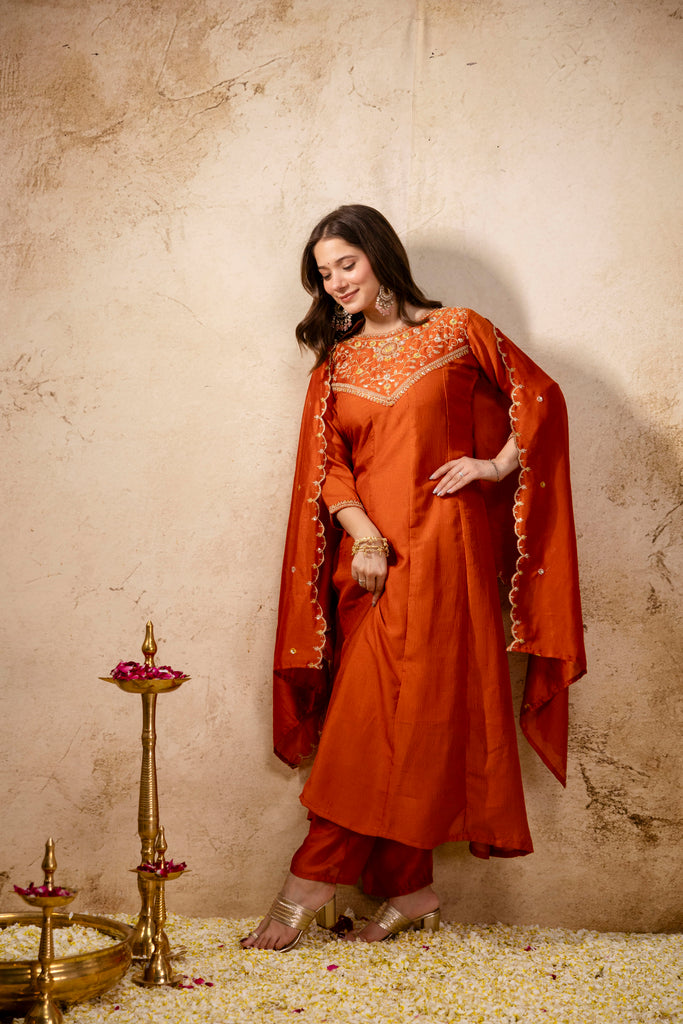 Color_Orange