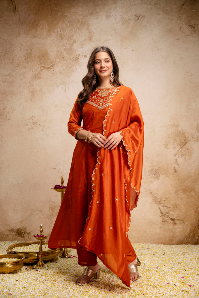 Color_Orange
