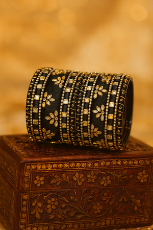 Color_Black