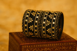 Color_Black