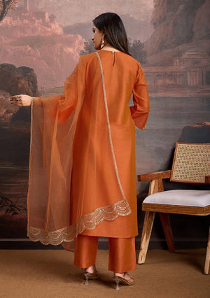 Color_Orange