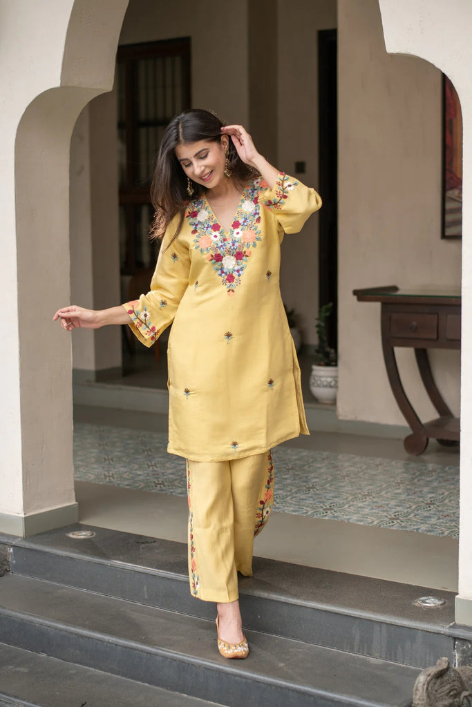 Color_Yellow