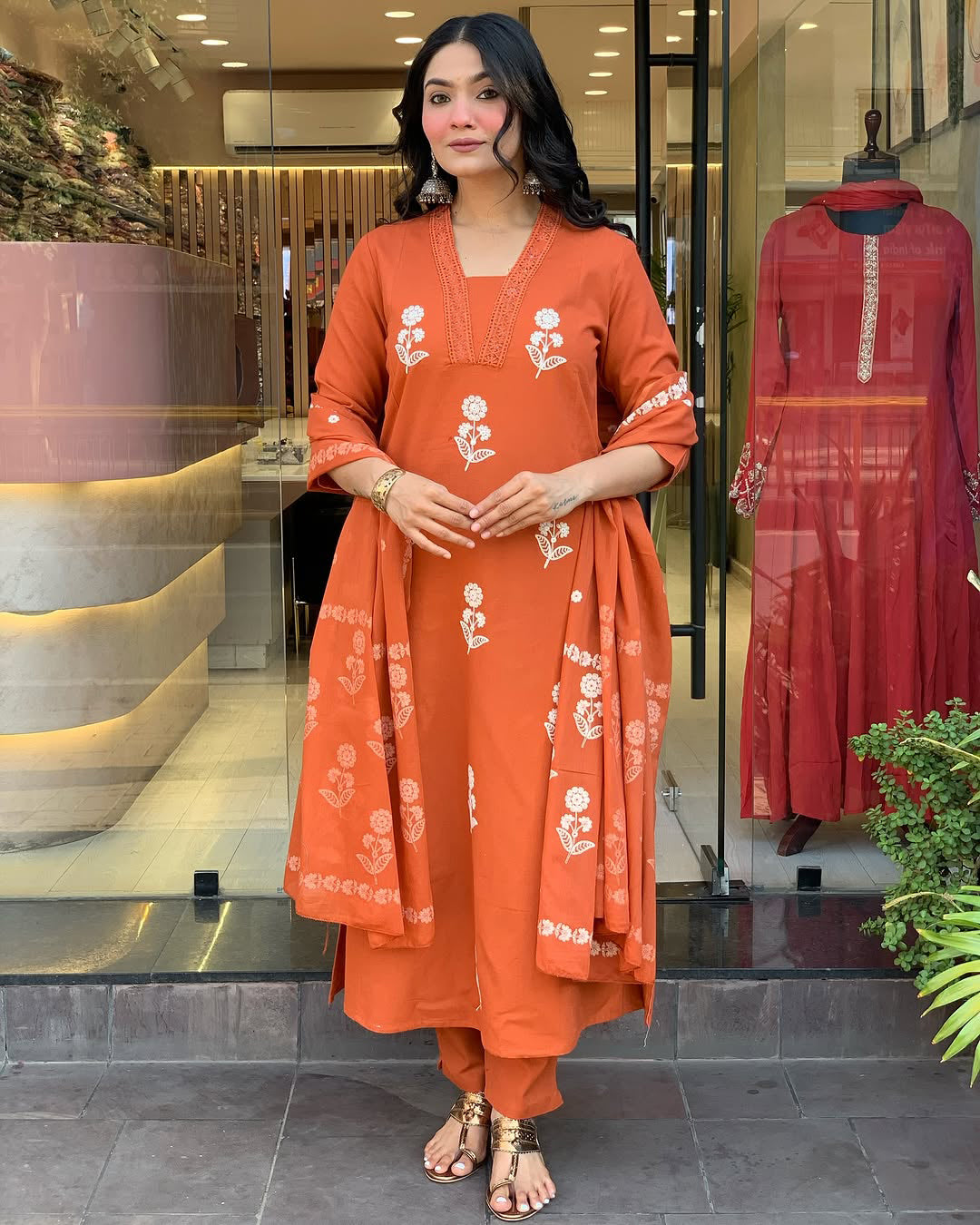 Color_Orange