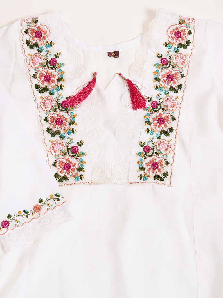 Women's White Embroidery Kurta With Pant And Duppata Set