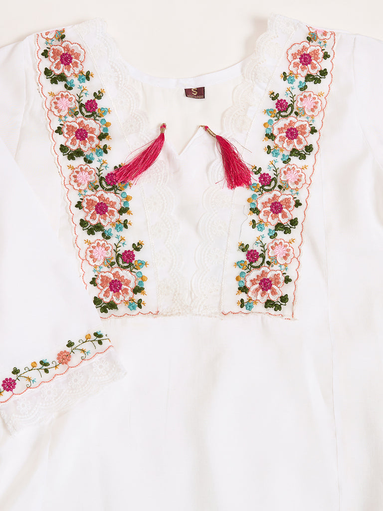 Women's White Embroidery Kurta With Pant And Duppata Set