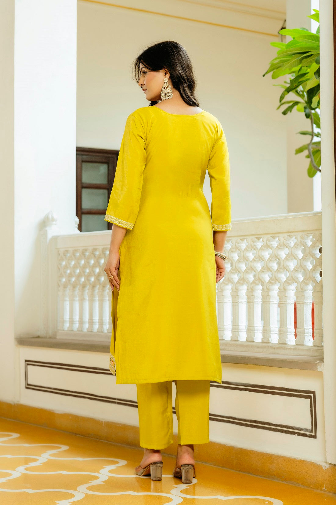 Color_Yellow
