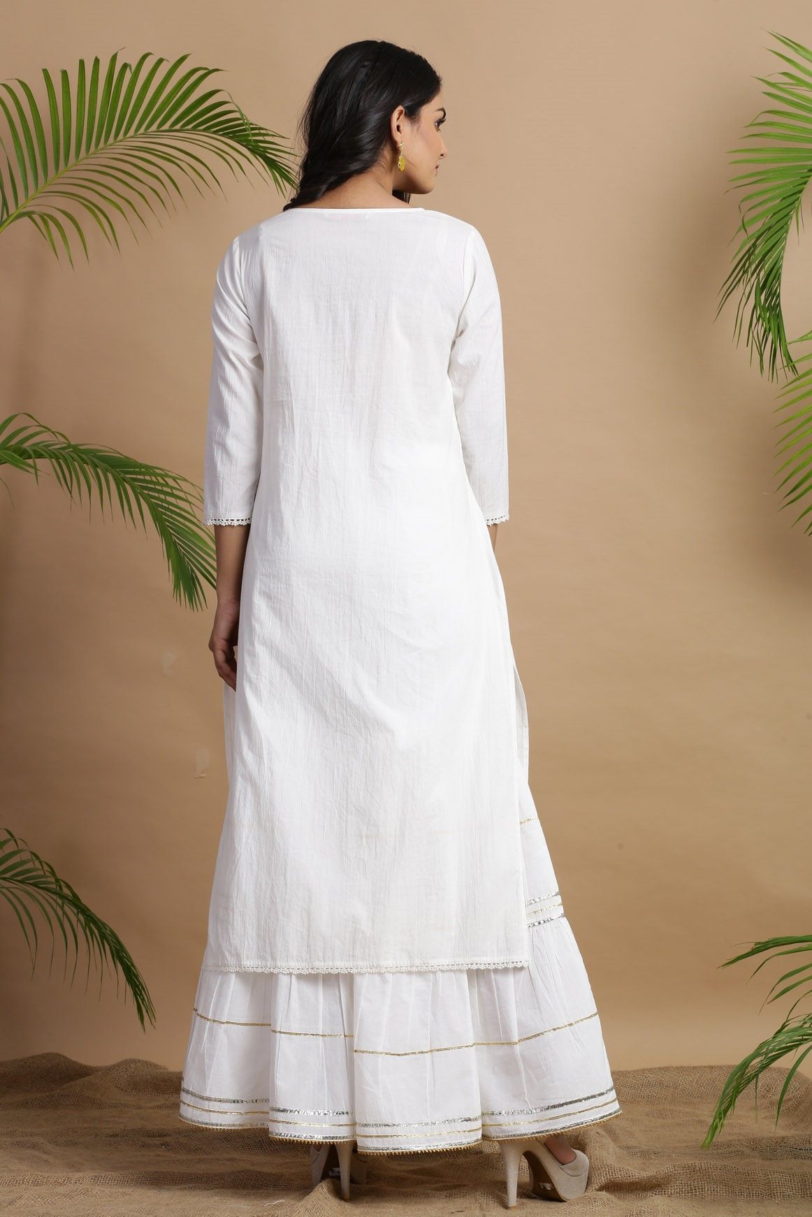 Women's Offwhite Cotton Voile Embroidered Straight Kurta
