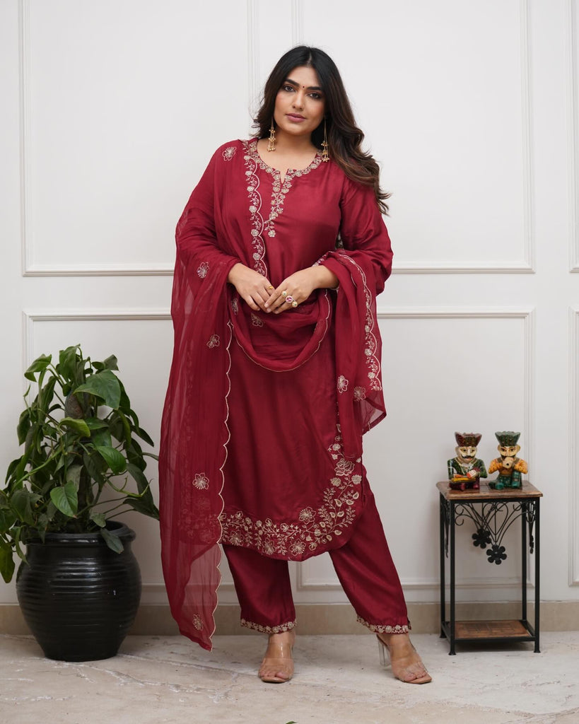 Color_Maroon