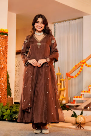 Color_Brown
