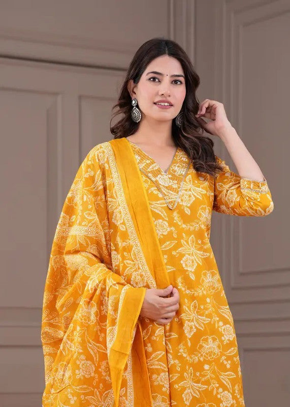 Color_MUSTARD