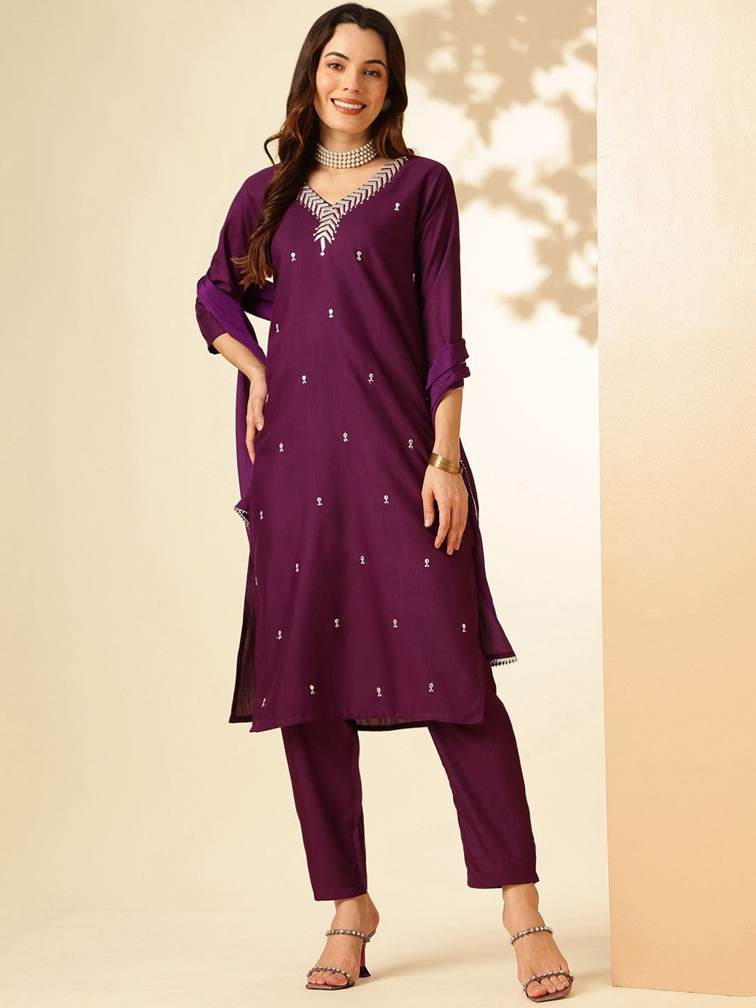 Women's V Neck Embroidered Work Rayon Slub Fabric Kurta Pant Set Comes With Chinon Dupatta - Taantav